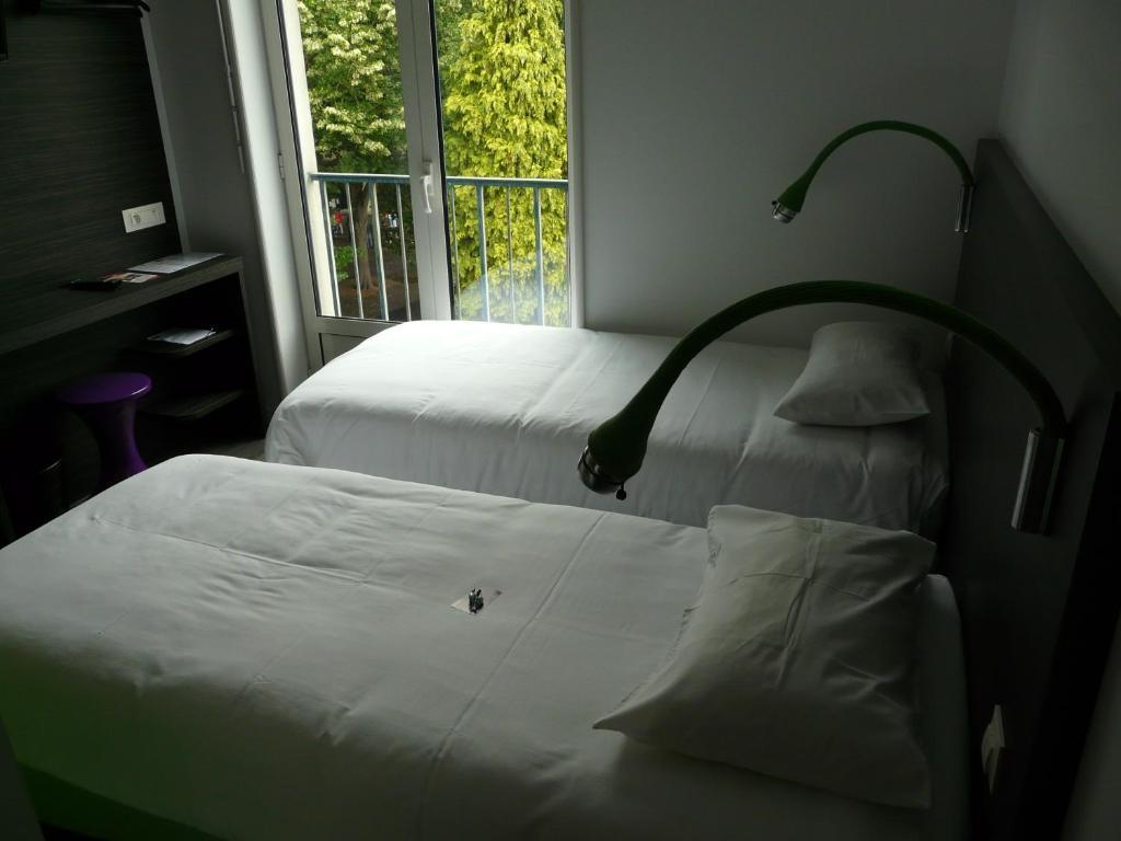 Demain Hotel & Conciergerie Nantes Exteriör bild