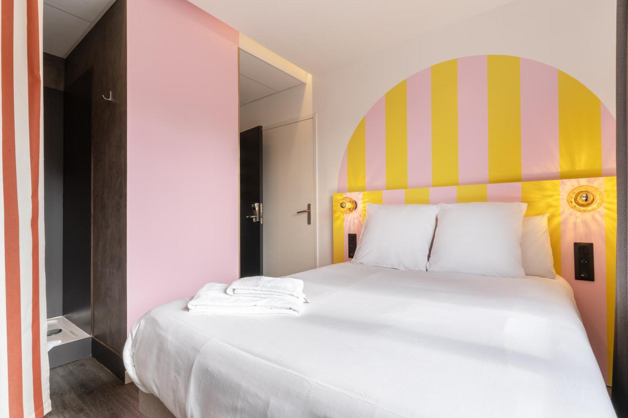 Demain Hotel & Conciergerie Nantes Exteriör bild
